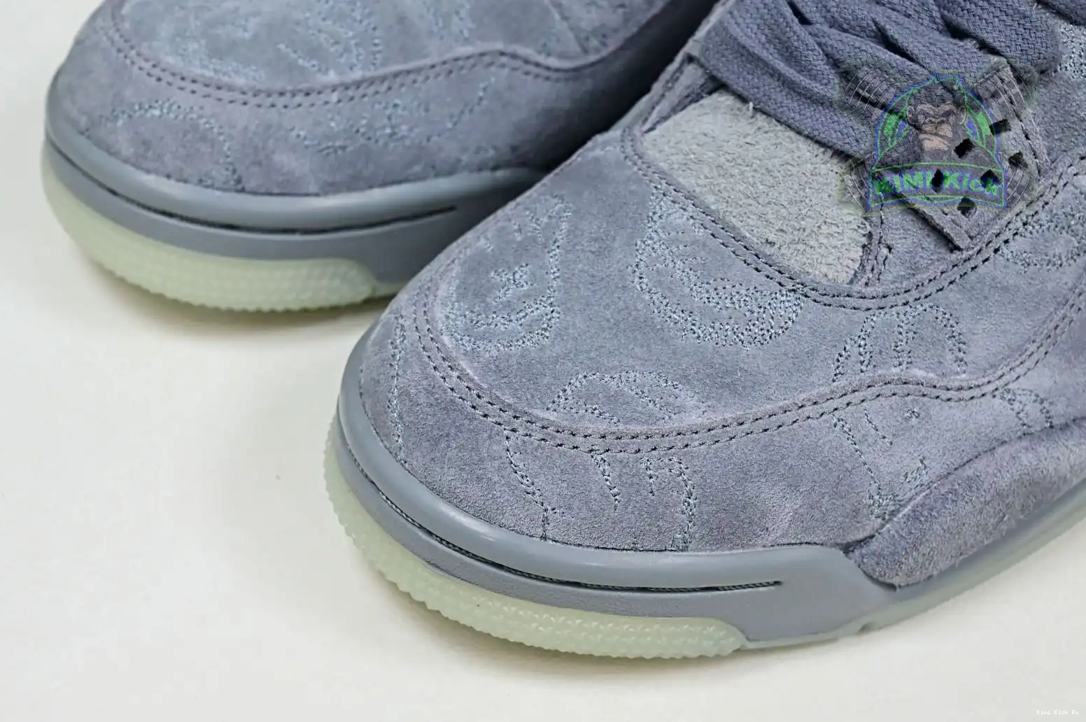 kaws Air retro 4 Jordan Jordan Kimikick 0517